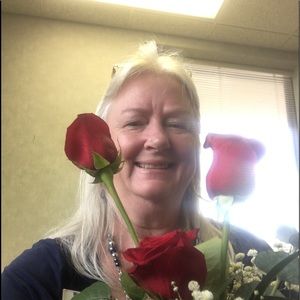 Meet your Posher, Debbie